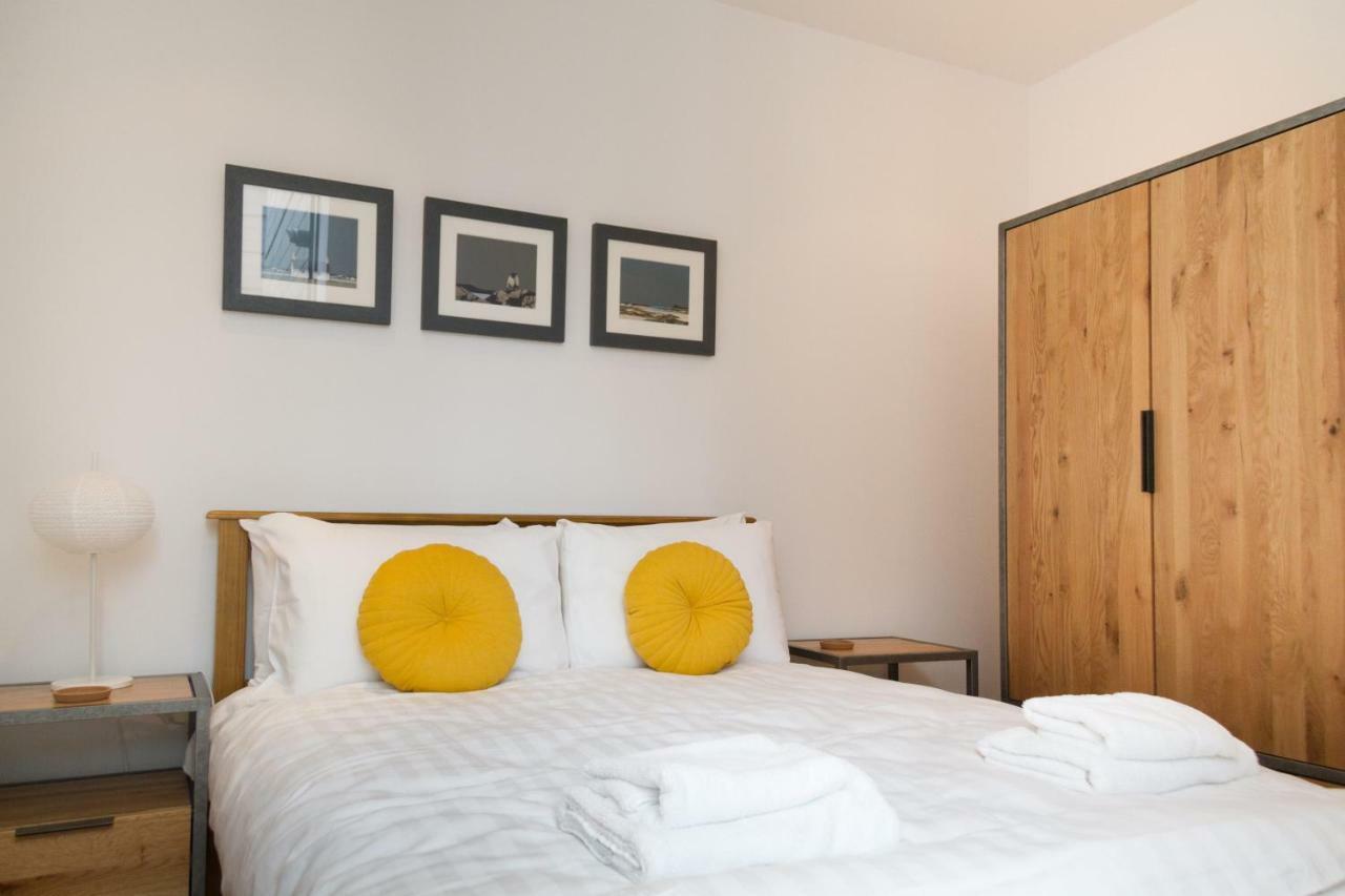 2 Bed Apartment At Quartermile Edinburgh Exterior foto