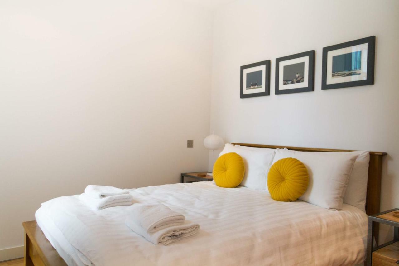 2 Bed Apartment At Quartermile Edinburgh Exterior foto